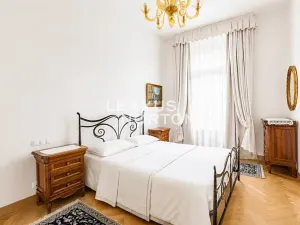 Pronájem atypického bytu, Praha - Vinohrady, Italská, 110 m2
