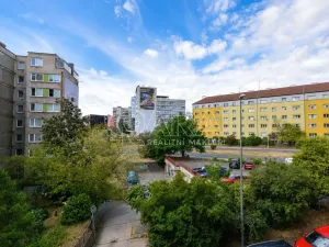 Pronájem bytu 2+1, Praha - Vršovice, Čeljabinská, 70 m2