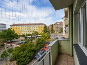 Pronájem bytu 2+1, Praha - Vršovice, Čeljabinská, 70 m2