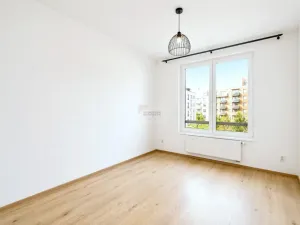 Pronájem bytu 2+kk, Praha - Čakovice, Bermanova, 48 m2