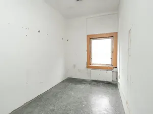 Pronájem skladu, Kladno, Na Vysokém, 367 m2