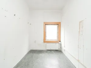 Pronájem skladu, Kladno, Na Vysokém, 367 m2