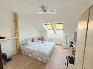 Pronájem bytu 2+kk, Plzeň, U Tržiště, 66 m2