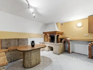 Prodej rodinného domu, Chudeřice, 250 m2