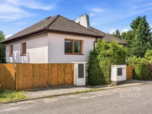 Prodej rodinného domu, Chudeřice, 250 m2