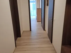 Prodej kanceláře, Praha - Hostivař, Nurmiho, 80 m2