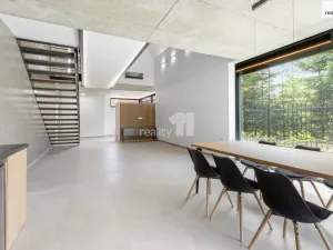 Pronájem rodinného domu, Praha - Benice, 202 m2