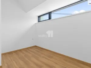 Pronájem rodinného domu, Praha - Benice, 202 m2