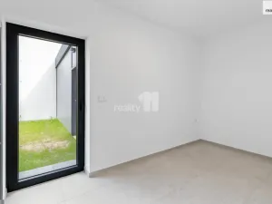 Pronájem rodinného domu, Praha - Benice, 202 m2