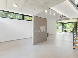 Pronájem rodinného domu, Praha - Benice, 202 m2