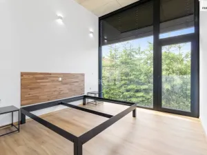 Pronájem rodinného domu, Praha - Benice, 202 m2