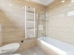 Pronájem bytu 3+kk, Praha - Benice, 105 m2