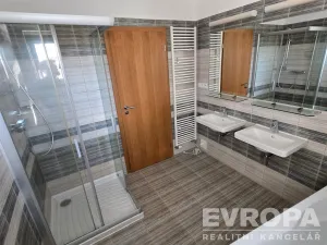 Pronájem bytu 3+kk, Havlíčkův Brod, Stromovka, 80 m2