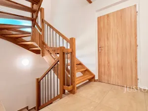 Pronájem bytu 2+1, Liberec - Liberec IV-Perštýn, U Krematoria, 65 m2