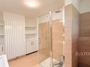 Pronájem bytu 1+1, Liberec - Liberec IV-Perštýn, U Krematoria, 65 m2
