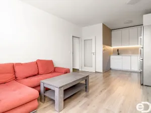 Pronájem bytu 2+kk, Chrudim, V Hliníkách, 50 m2