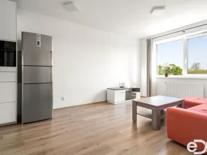 Pronájem bytu 2+kk, Chrudim, V Hliníkách, 50 m2