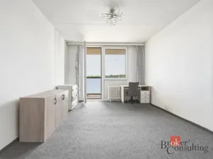 Prodej bytu 2+1, Hradec Králové - Moravské Předměstí, Štefánikova, 62 m2