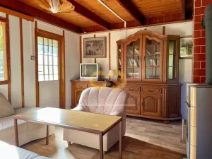 Pronájem chaty, Chroboly - Leptač, 38 m2