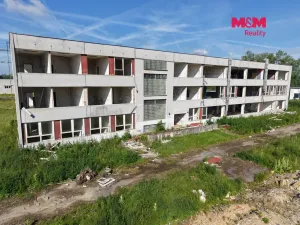 Prodej komerčního pozemku, Ralsko - Kuřívody, 26028 m2