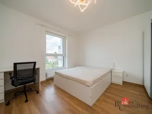Pronájem bytu 2+kk, Praha - Hloubětín, Za černým mostem, 50 m2