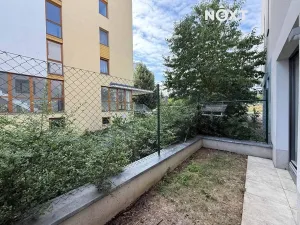 Pronájem bytu 1+kk, Praha - Hlubočepy, Devonská, 39 m2