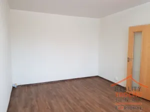 Pronájem bytu 2+1, Hradec Králové, Pod Zámečkem, 55 m2