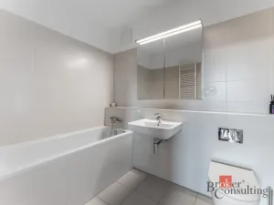 Prodej bytu 2+kk, Praha - Libeň, Kurta Konráda, 65 m2
