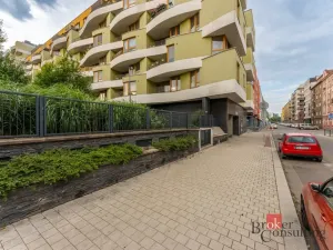 Prodej bytu 2+kk, Praha - Libeň, Kurta Konráda, 65 m2