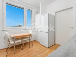 Prodej bytu 3+1, Zlín, Budovatelská, 69 m2