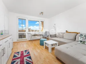 Prodej bytu 3+1, Zlín, Budovatelská, 69 m2