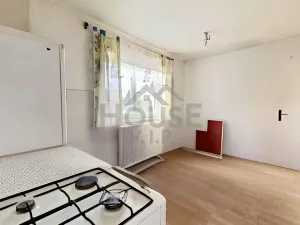 Prodej rodinného domu, Praha - Újezd nad Lesy, Lišická, 120 m2