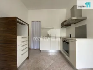 Pronájem bytu 2+1, Nový Bor, Husova, 60 m2