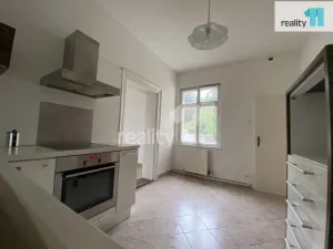Pronájem bytu 2+1, Nový Bor, Husova, 60 m2