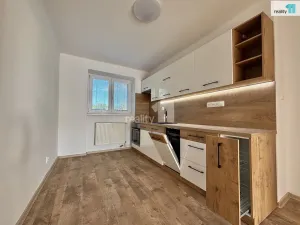 Pronájem bytu 2+1, Nový Bor, Sklářská, 51 m2