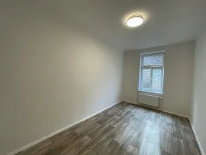 Pronájem bytu 3+kk, Praha, Bubenečská, 80 m2