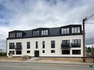 Pronájem bytu 1+kk, Úherce, Hlavní, 39 m2