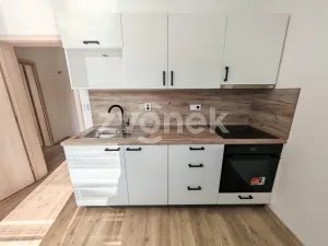 Pronájem bytu 1+1, Otrokovice, Moravní, 32 m2