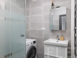 Prodej bytu 3+kk, Praha - Michle, Hadovitá, 74 m2