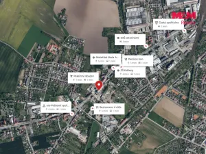 Pronájem atypického bytu, Hradec Králové - Kukleny, Pražská třída, 30 m2