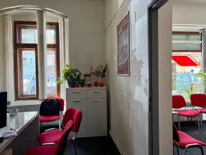 Prodej obchodního prostoru, Příbram, náměstí J. A. Alise, 73 m2