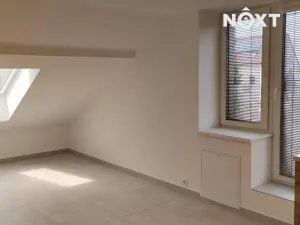 Pronájem bytu 1+kk, Vráto, 27 m2