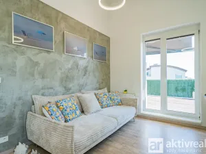 Prodej bytu 2+kk, Praha, Pastevců, 54 m2