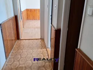 Pronájem bytu 2+1, Lubenec, Karlovarská, 58 m2