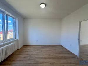 Pronájem bytu 2+1, Jirkov, K. H. Máchy, 52 m2