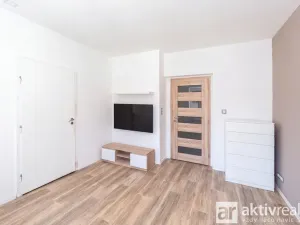 Prodej rodinného domu, Větrušice, Severní, 112 m2