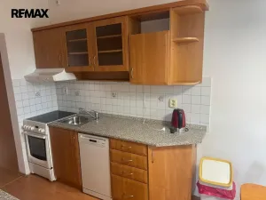 Pronájem bytu 3+1, Zlín, Větrná, 75 m2