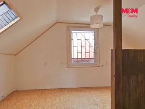 Pronájem kanceláře, Chotusice, 66 m2