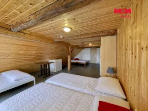 Prodej chalupy, Staré Město - Stříbrnice, 330 m2
