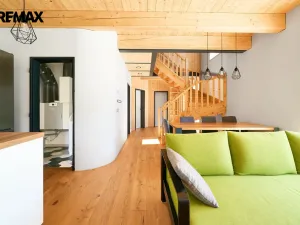 Prodej rodinného domu, Hradec Králové - Pražské Předměstí, U Koruny, 110 m2